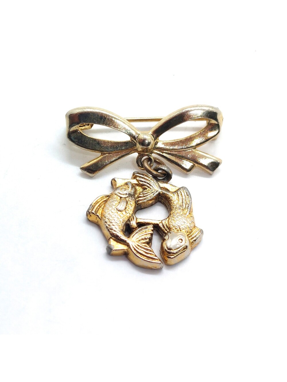 Vintage Pisces Fish Bow Brooch Pin Dangle Charm Zodiac Astrology Horoscope Lapel